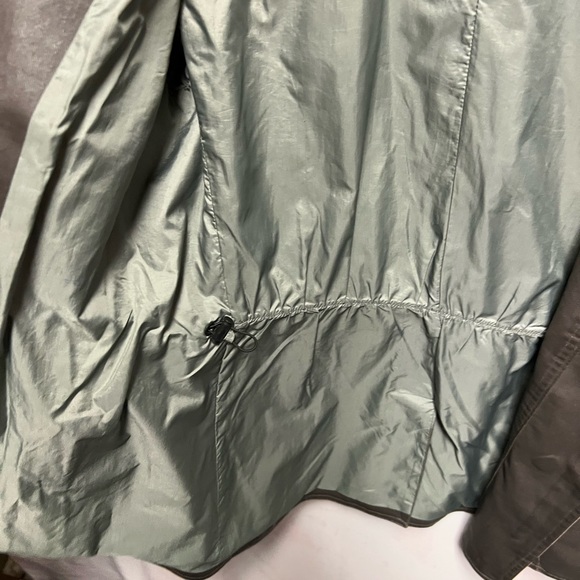 Classic m0851 Montreal wind and water proof jacket size S,olive colour - Picture 11 of 16